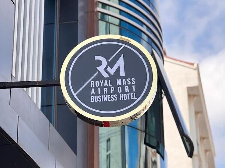 호텔 Royal Mass Airport Business