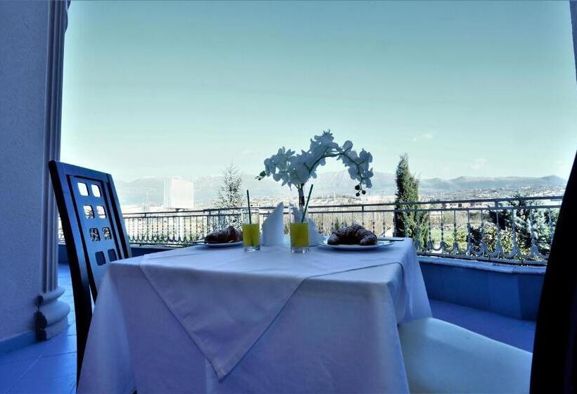 Misk Hotel & Resort