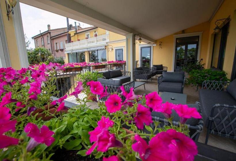 هتل Albergo Canè
