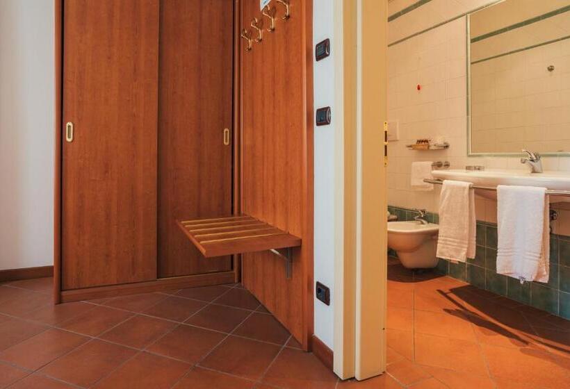 هتل Albergo Canè