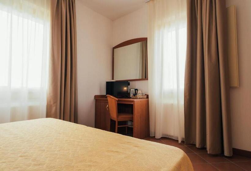 هتل Albergo Canè