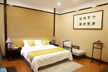 هتل Guangdong Hot Spring
