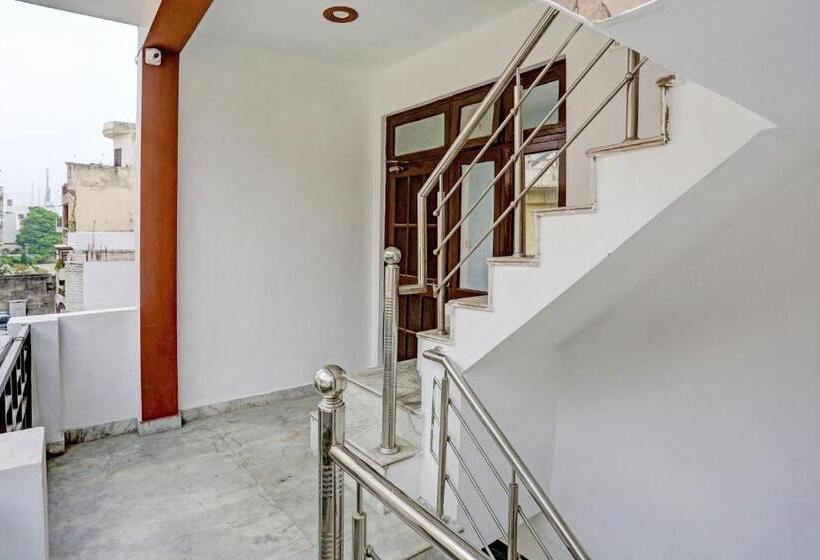 酒店 Oyo 81467 Excel Home Stay