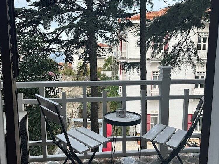 هتل Kensington Prince S Island Historical Mansion