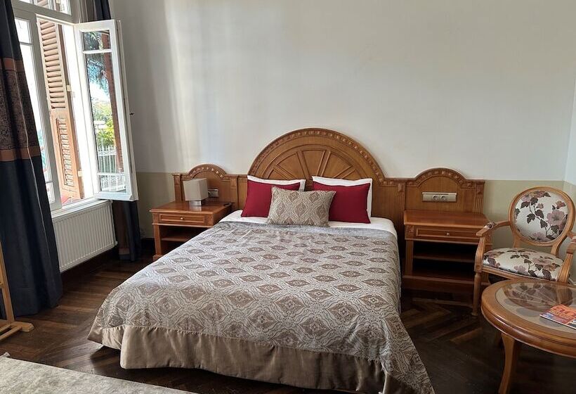 هتل Kensington Prince S Island Historical Mansion