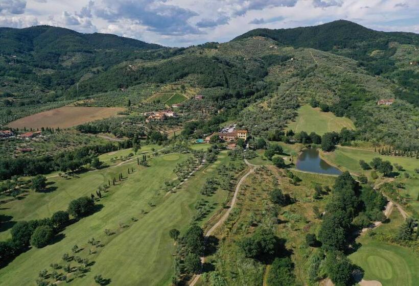 مسافرخانه La Foresteria Golf Montecatini Terme