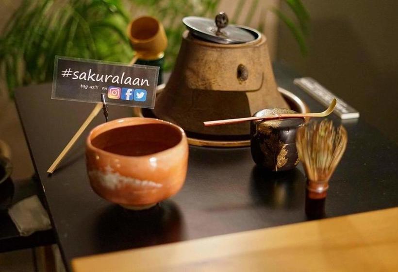 Hostel Sakura La An