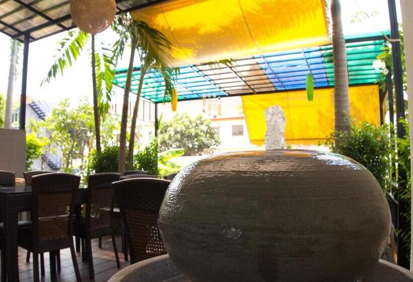 هتل Evergreen Resort Chaam