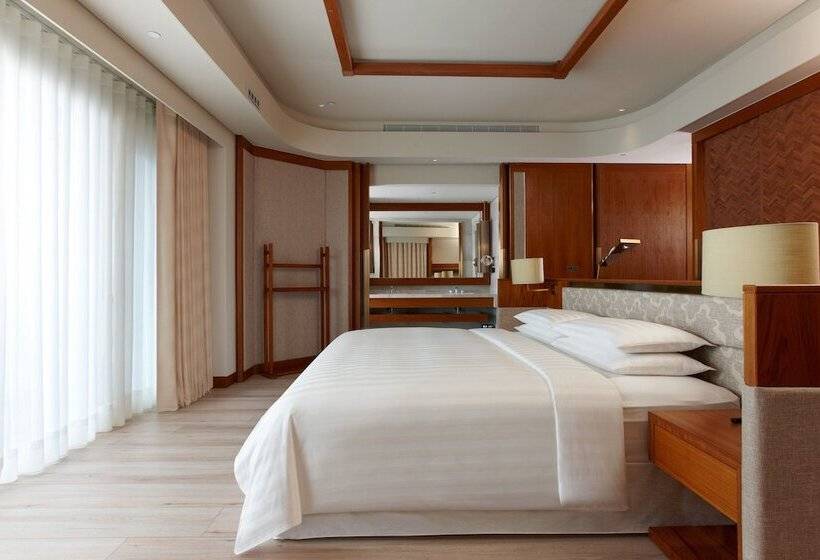 هتل Four Points By Sheraton Penghu