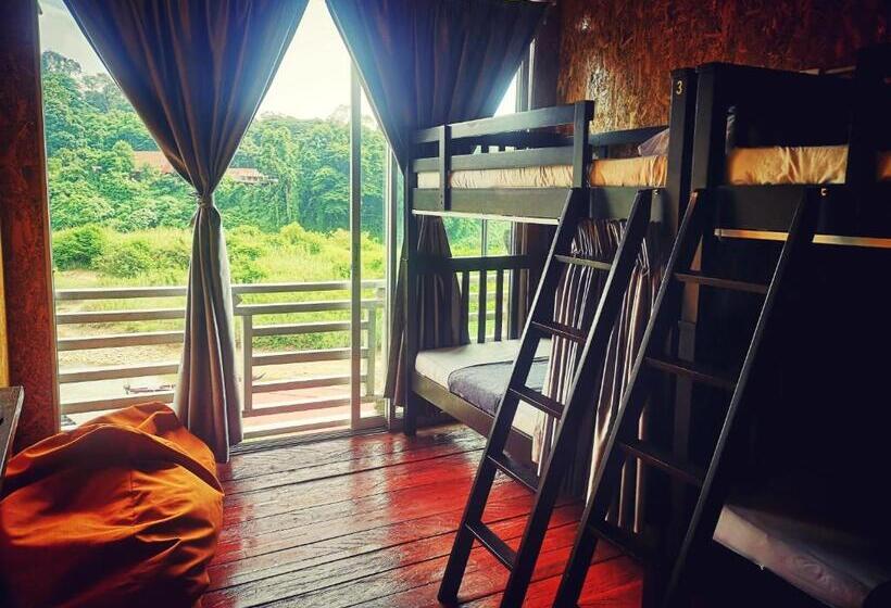 فندق Holiday View Inn Taman Negara