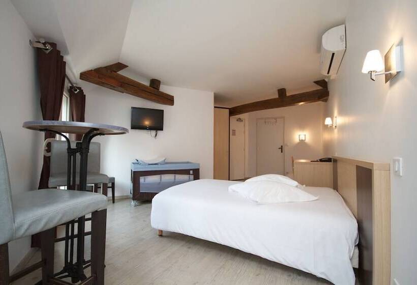 هتل Hôtel Le Magellan