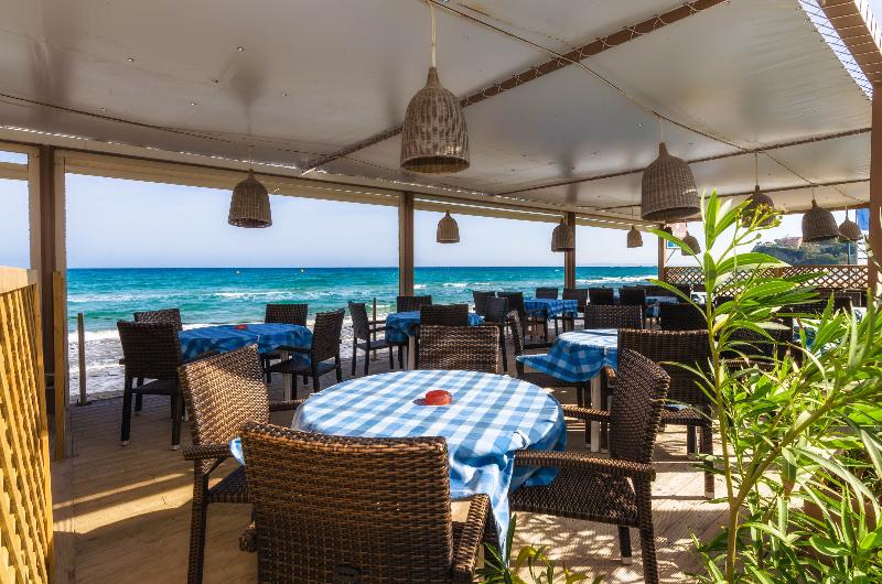 هتل Iakinthos Tsilivi Beach