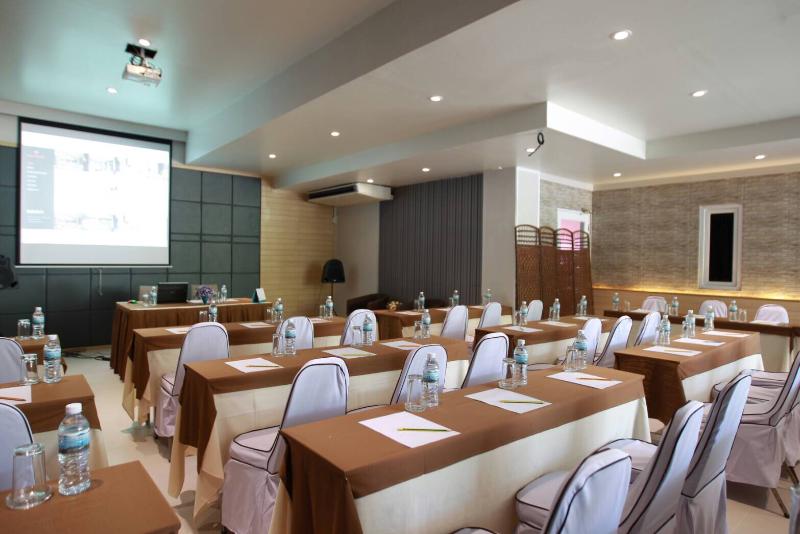Отель Nice Resort Pattaya