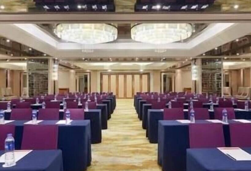 هتل Ramada Foshan