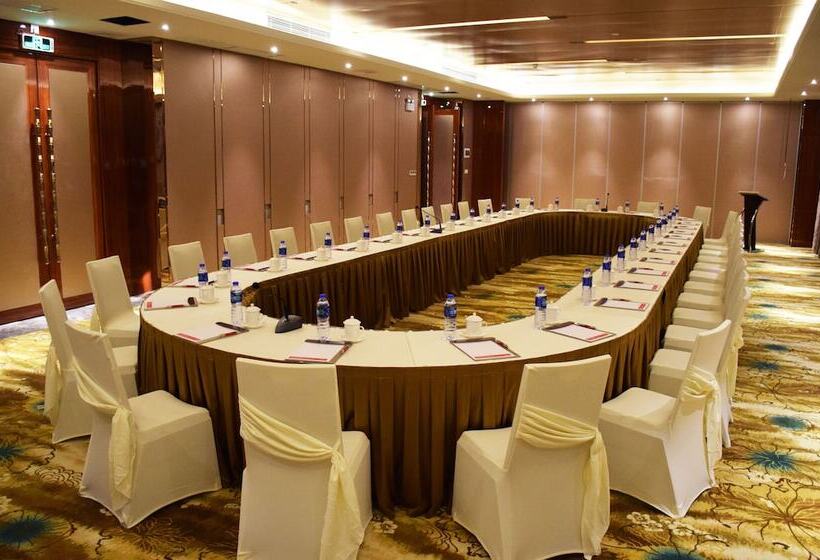 هتل Ramada Foshan