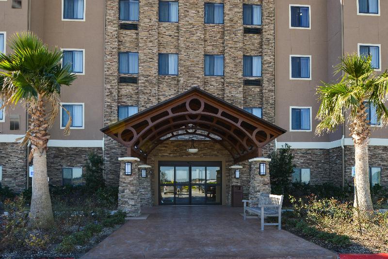 Отель Staybridge Suites Tomball, An Ihg