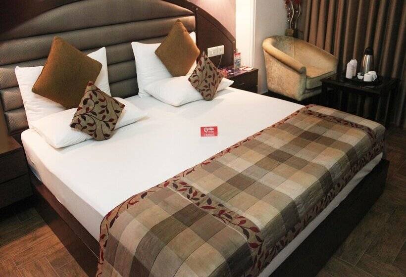 Oyo Rooms Dwarka Sector 12 Metro Station