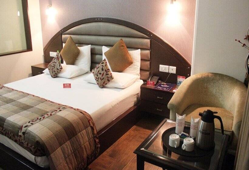 Oyo Rooms Dwarka Sector 12 Metro Station