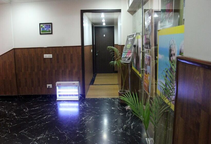 Oyo Rooms Dwarka Sector 12 Metro Station
