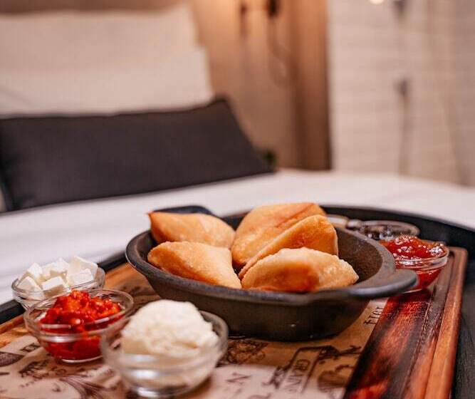 پانسیون One Luxury Suites