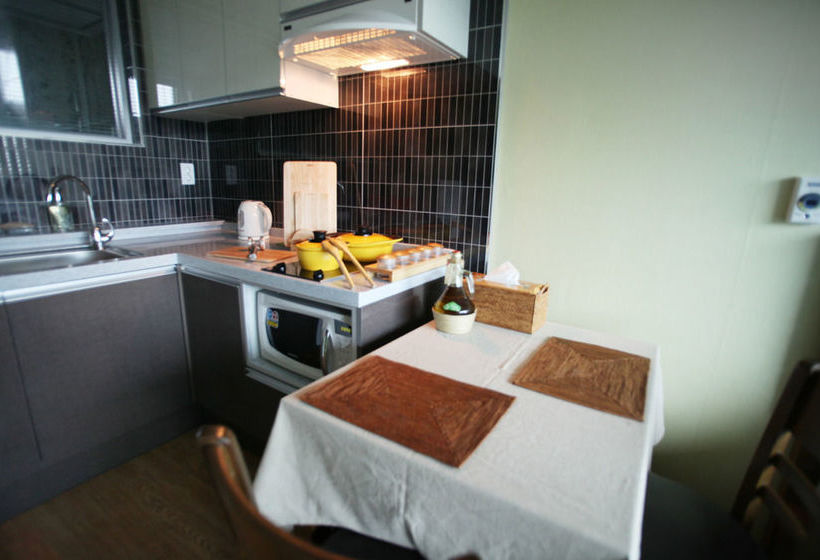 Badagaeso Pension Jeju