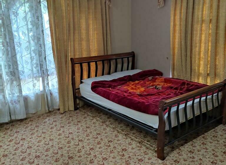 فندق صغير New Urban Den Cottage