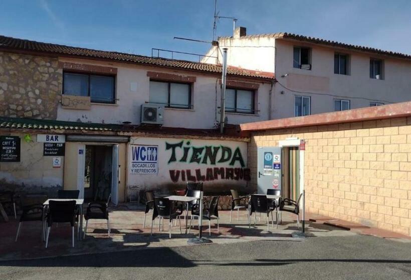تختخواب و صبحانه Albergue Bar Villamayor