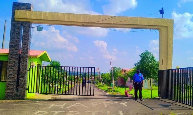 فندق Green Valley Resort