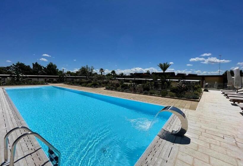 هتل Valerio Resort Beach Club