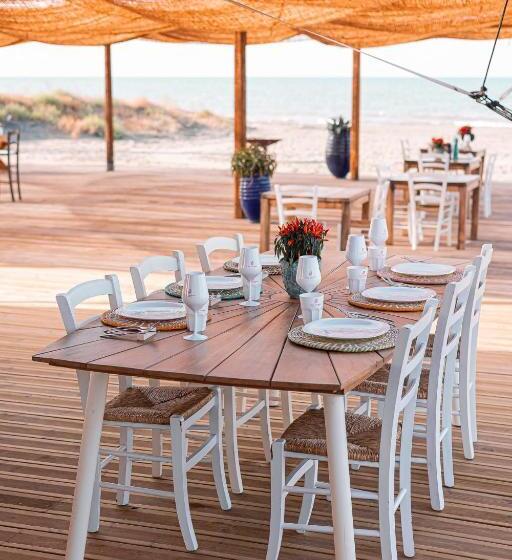هتل Valerio Resort Beach Club