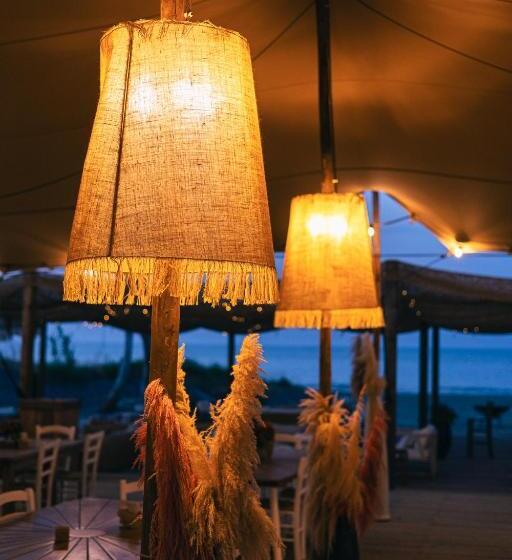 هتل Valerio Resort Beach Club