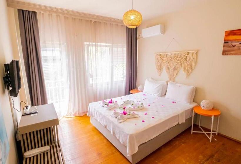 Vera Hotel Kaş