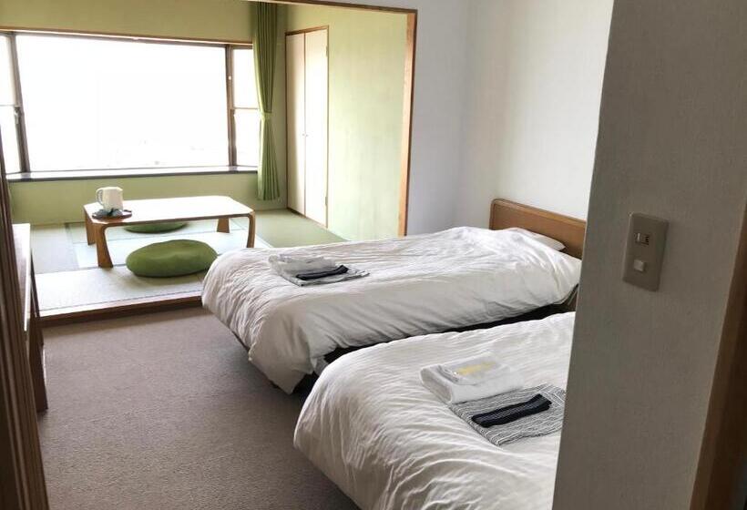 伊豆三津浜国際旅館しおさい