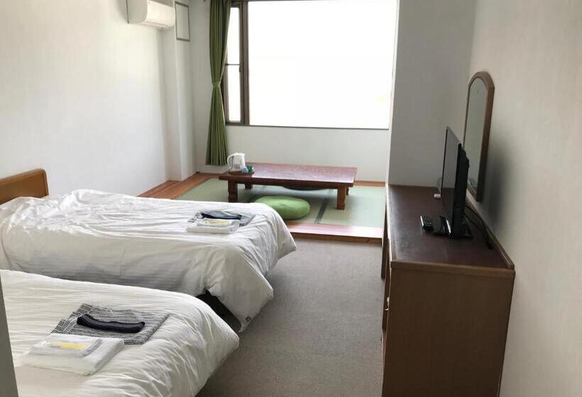 伊豆三津浜国際旅館しおさい