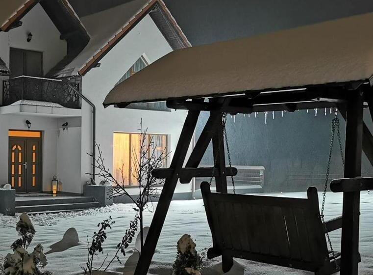 בית מלון כפרי Agropensiunea La Bunici