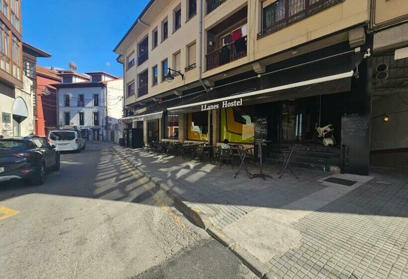 هتل Hostel Llanes