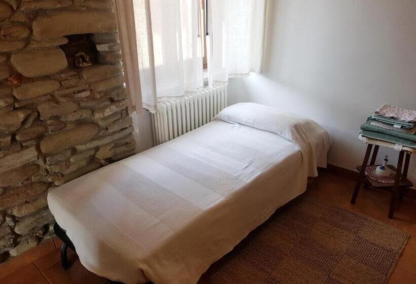 مبيت وإفطار Appartamento Isabella Nel Centro Di Monastero Bormida