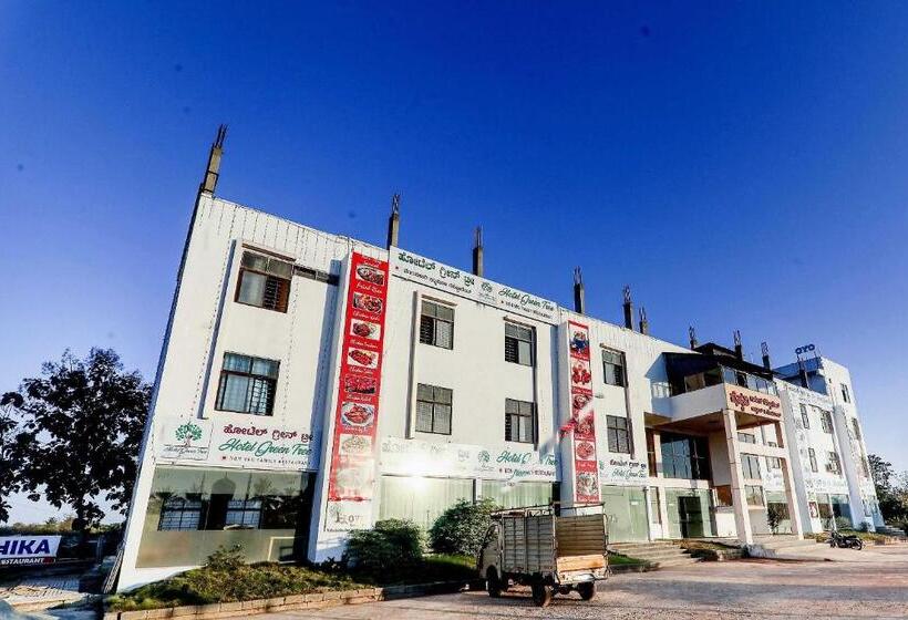 Collection O Hotel Green Tree