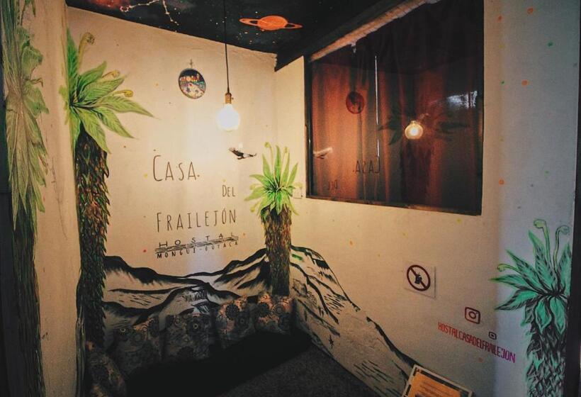 پانسیون Hostal Casa Del Frailejón   Café