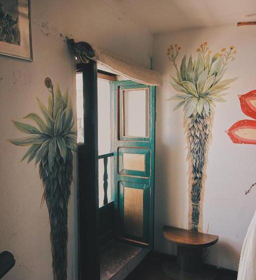 پانسیون Hostal Casa Del Frailejón   Café