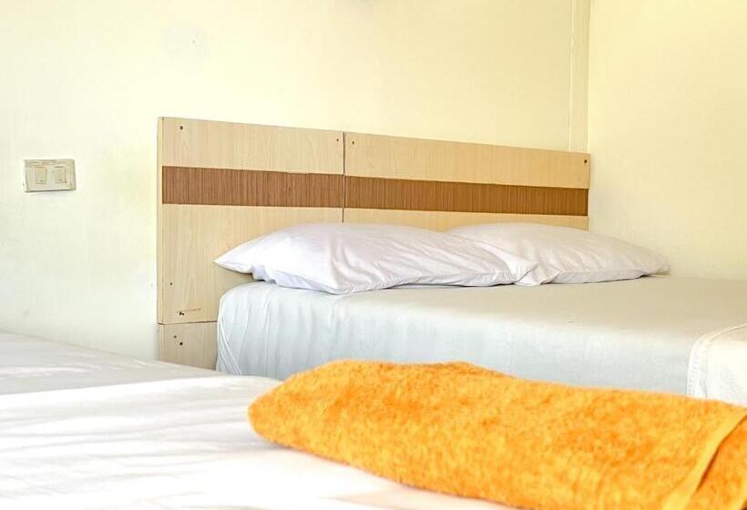 پانسیون Lux Guesthouse