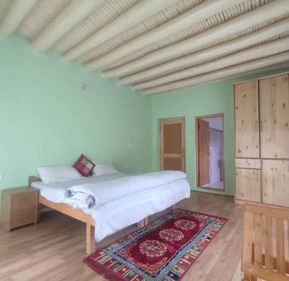 Pensão Streamlet Homestay