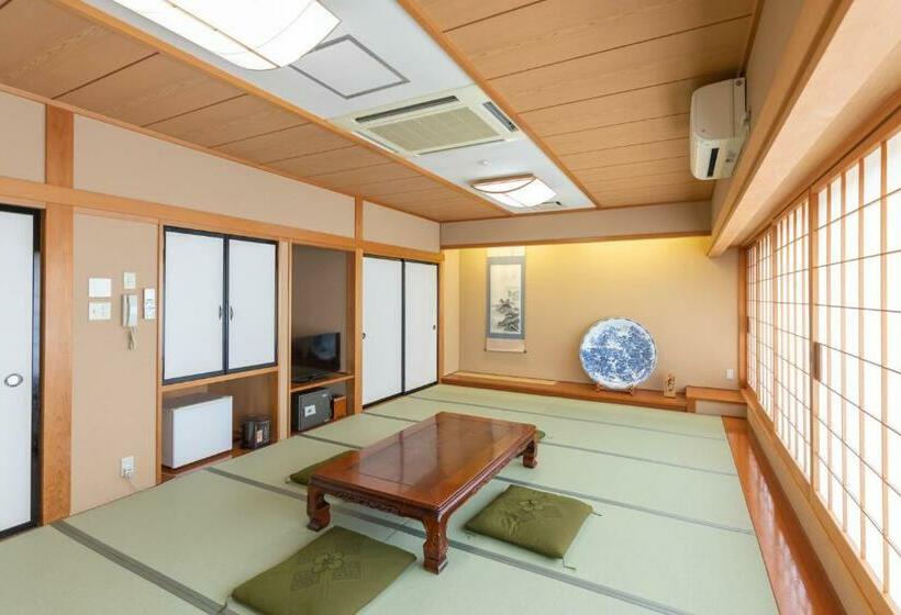 Rjokan 天然温泉白川郷の湯