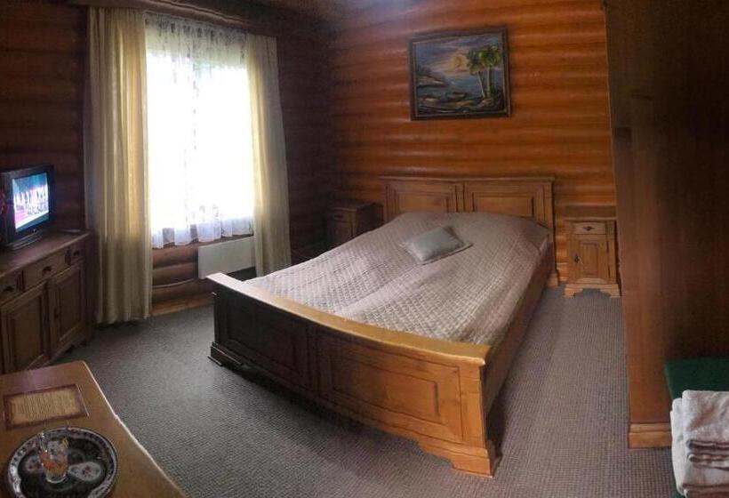 ホテル Lisova Kazka