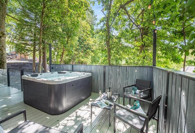 リゾートホテル Ogwen Bank Caravan And Lodge Park