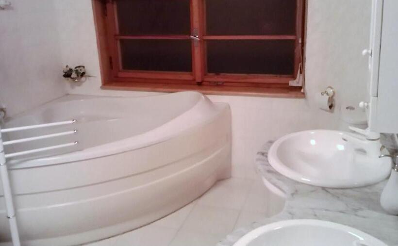 تختخواب و صبحانه Penzion Svojše