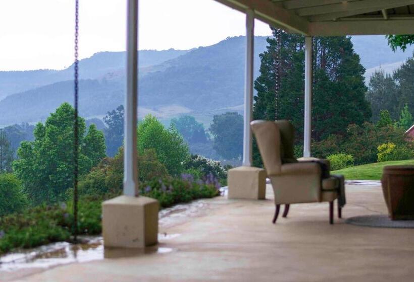 مبيت وإفطار Arum Hill Lodge