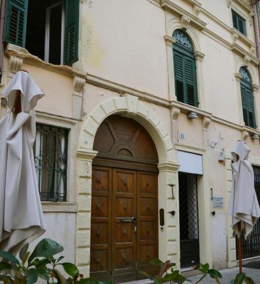 تختخواب و صبحانه Gabrielli Rooms Et Apartments Sant Antonio Alloggio 4 M0230914084