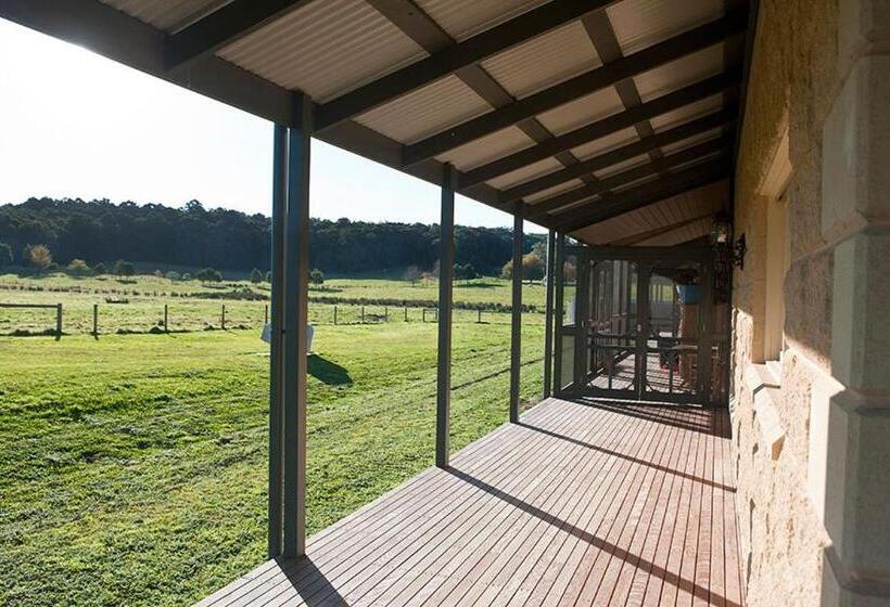 Bed and Breakfast Tallawarra Homestead