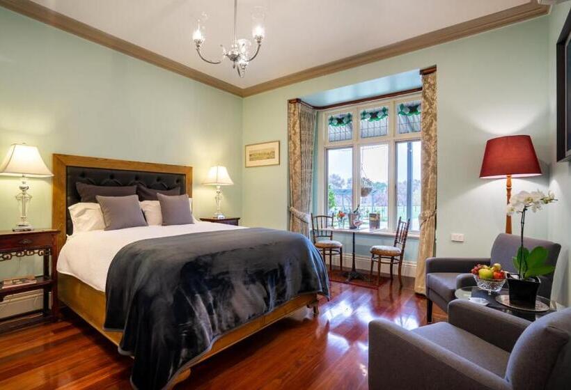 Bed and Breakfast Tallawarra Homestead